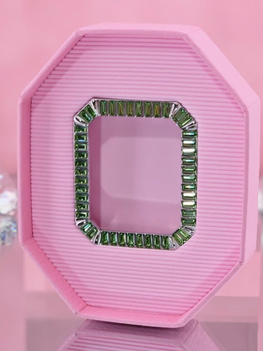 NWT Swarovski Millenia Apple Watch Cover with Green Swarovski Crystals